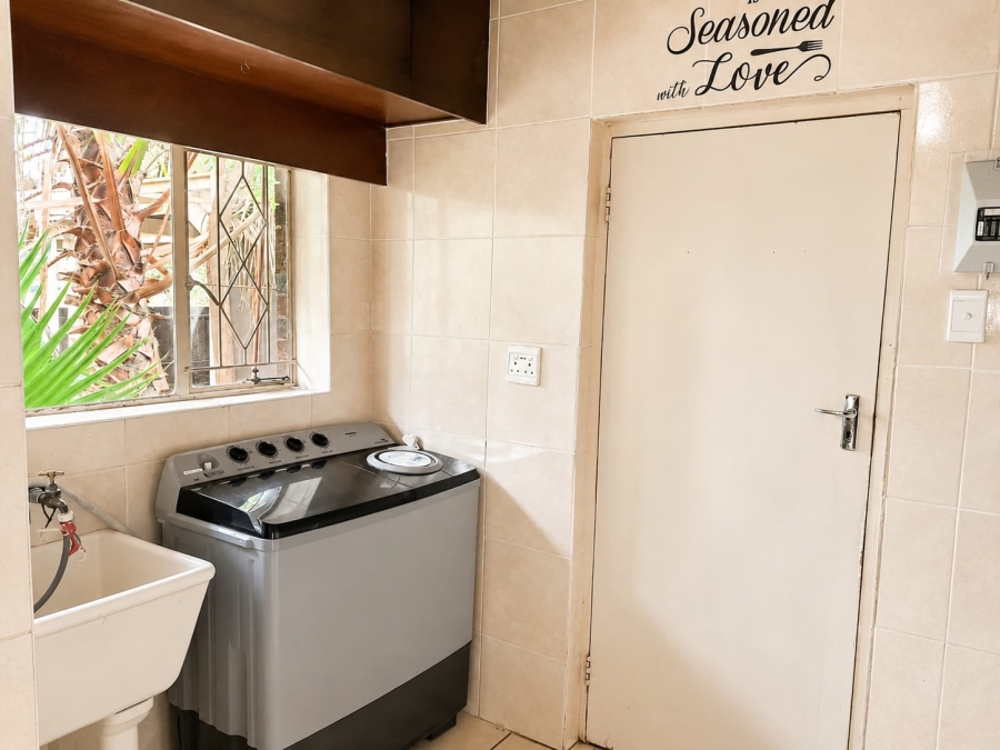 5 Bedroom Property for Sale in St Helena Free State